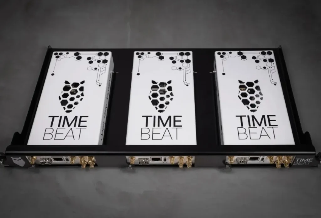 Three TimeBeat Open Time Appliance grandmaster clocks in a rack chassis